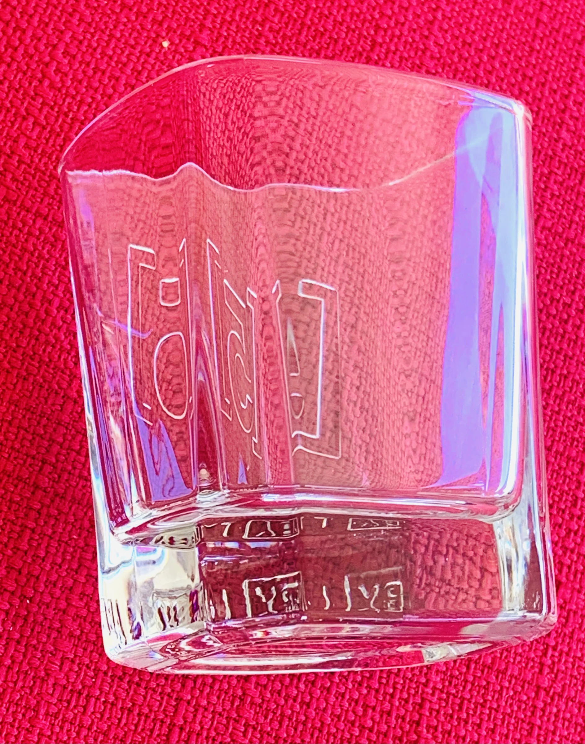Lot of 2 small collectible whiskey glasses – photo 3